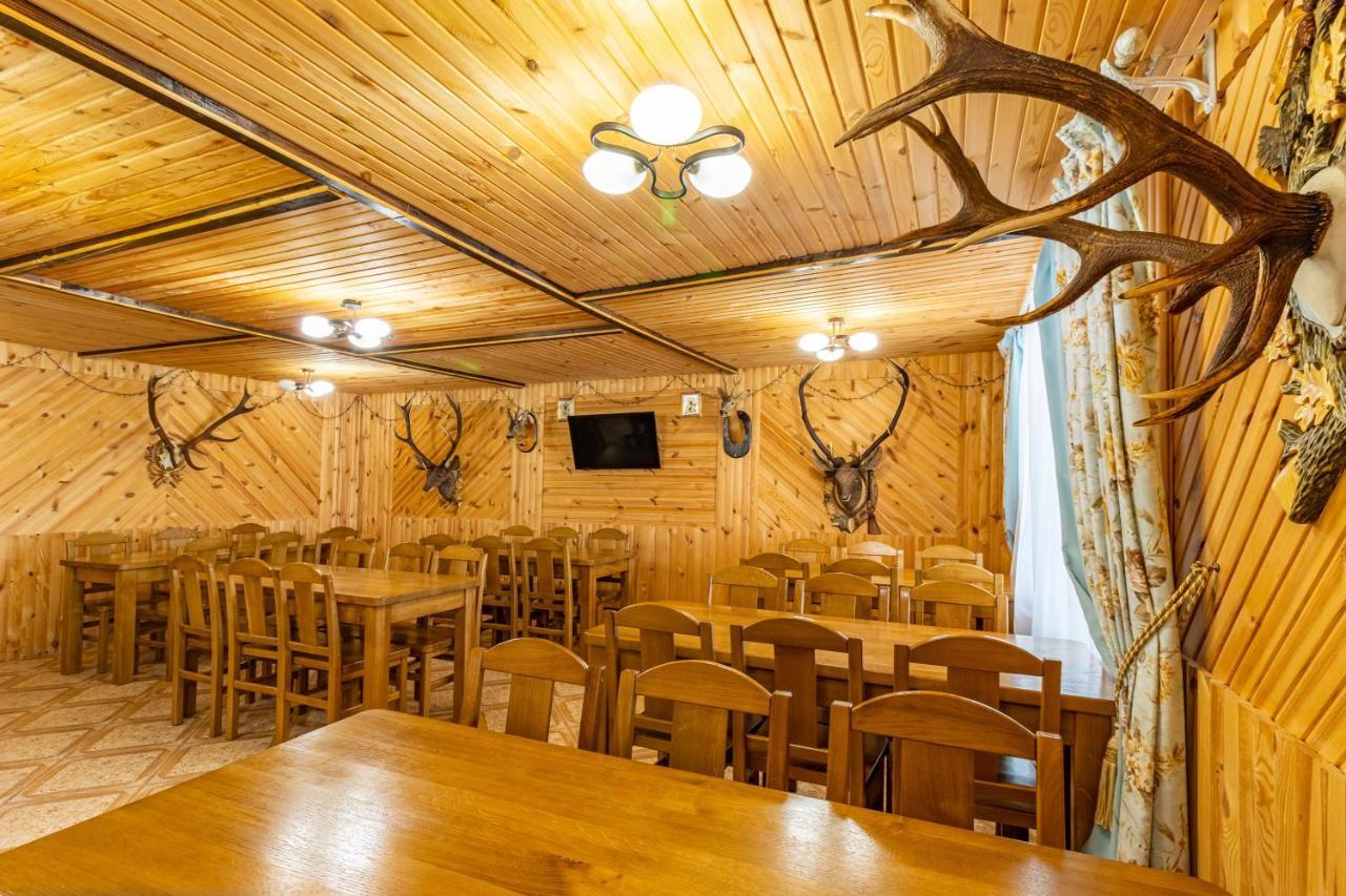 Zeleniy Bir Hotell Bukovel Exteriör bild